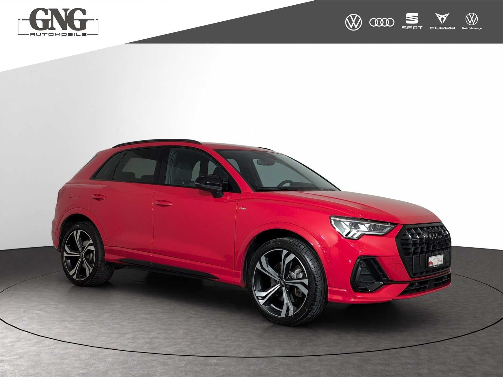 AUDI Q3 40 TFSI S line, Petrol, Second hand / Used, Automatic - 4