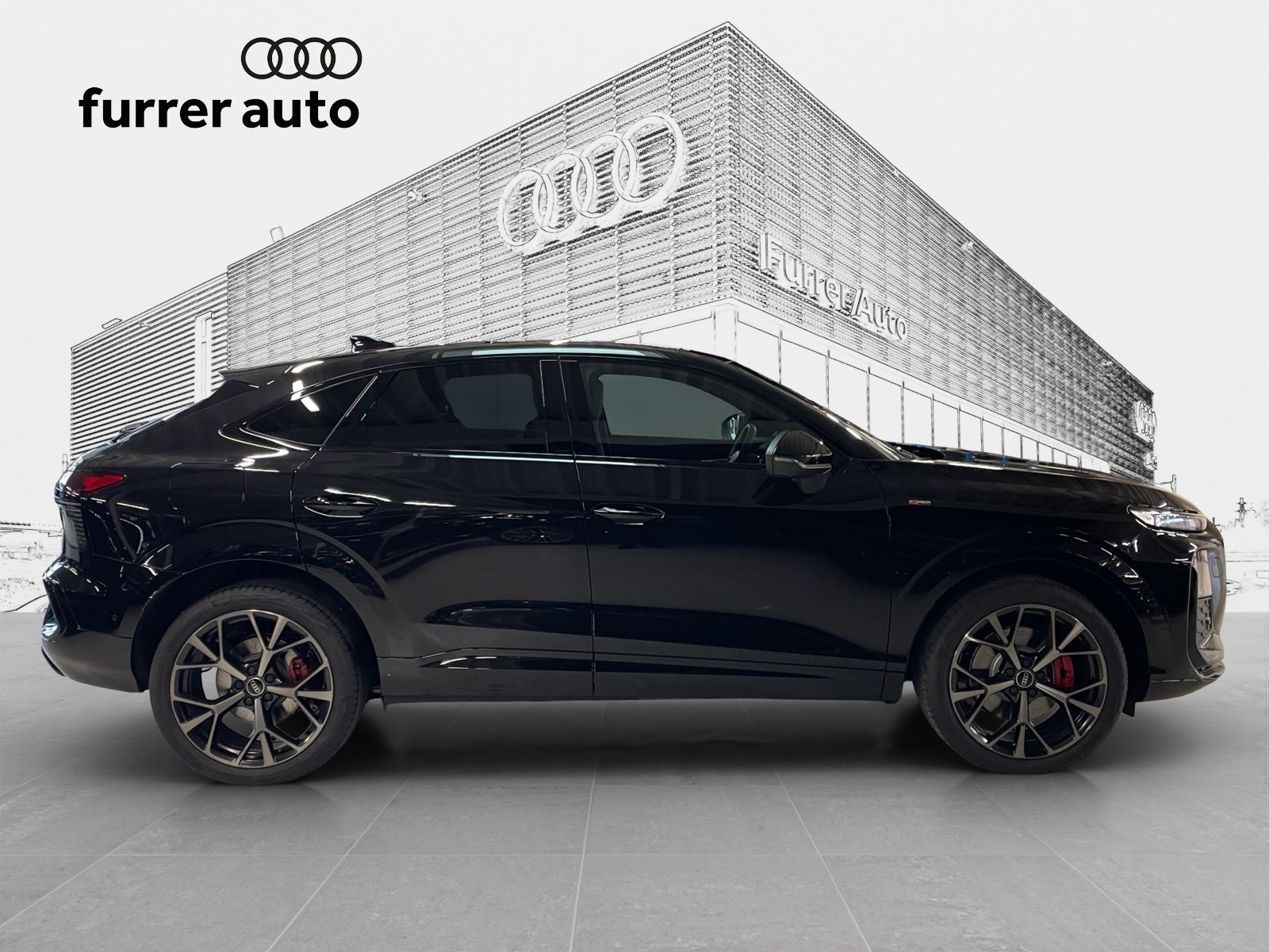 AUDI Q3 SB TFSI 195 kW, Essence, Occasion / Utilisé, Automatique - 6