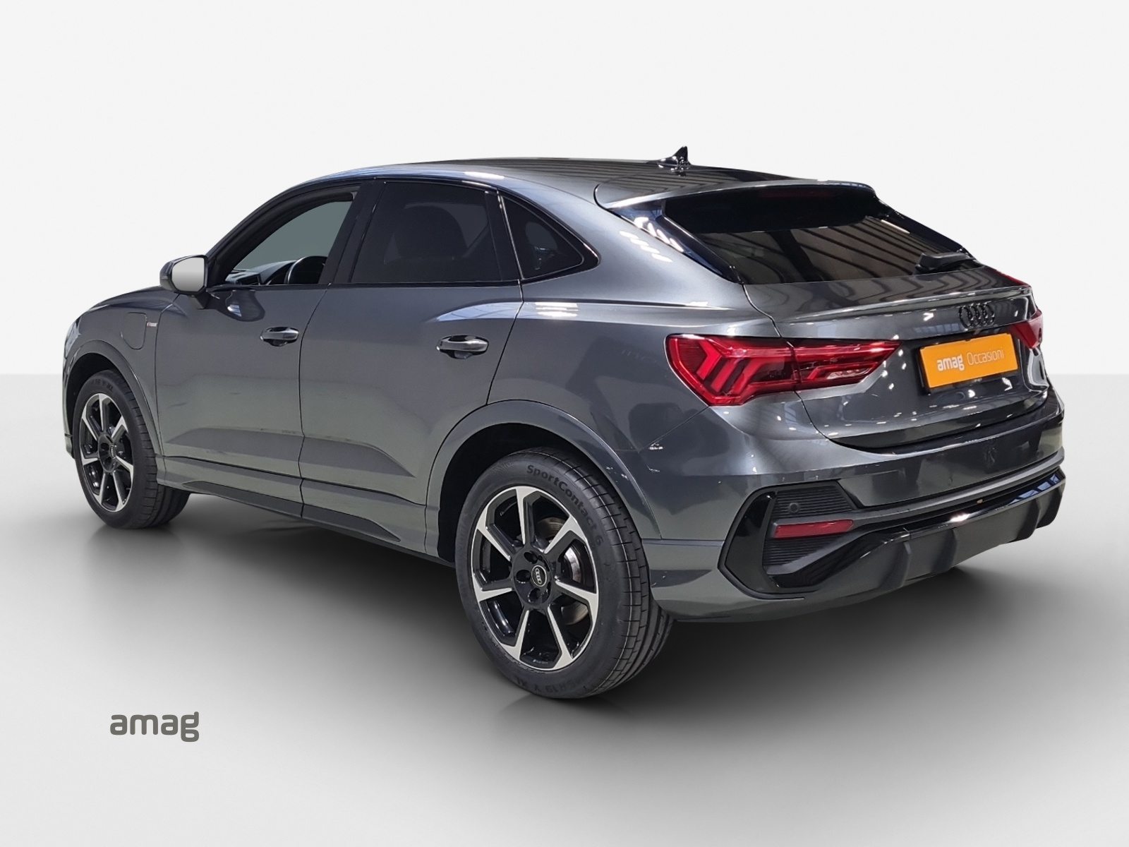 AUDI Q3 Sportback 45 TFSI e S line Attraction, Voll-Hybrid Benzin/Elektro, Occasion / Gebraucht, Automatik - 4