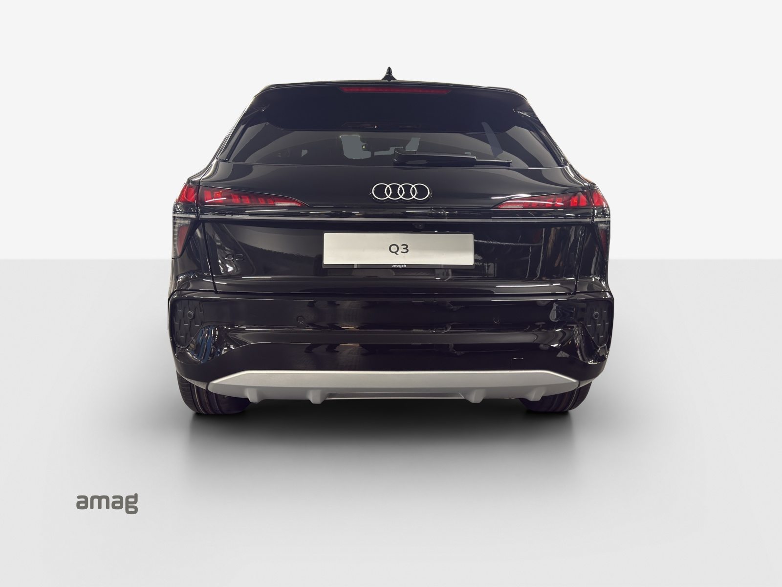 AUDI Q3 SUV TFSI 110 kW, Essence, Occasion / Utilisé, Automatique - 4