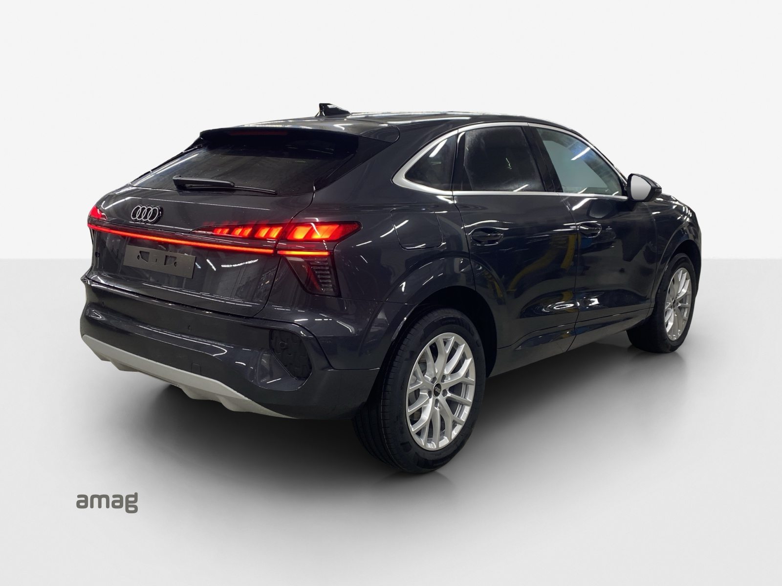 AUDI Q3 SB TFSI 110 kW, Essence, Occasion / Utilisé, Automatique - 5