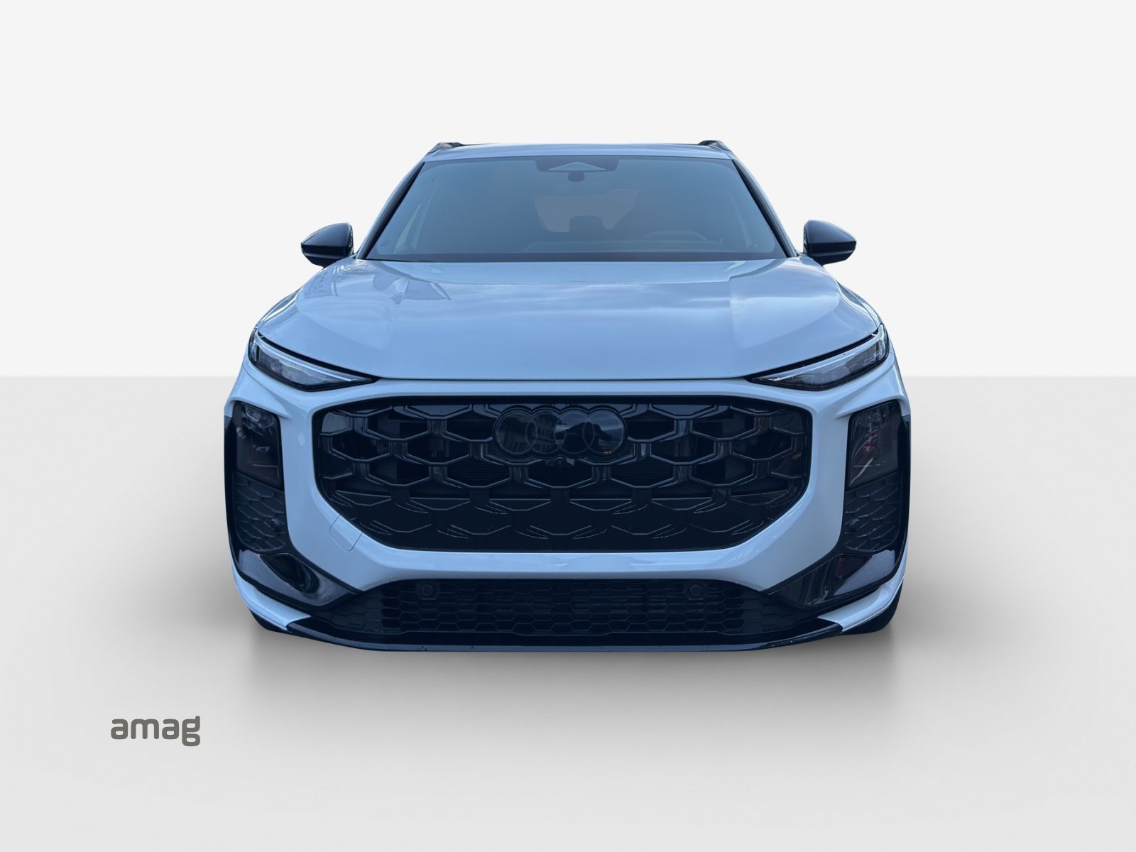 AUDI Q3 SUV TFSI 110 kW, Essence, Occasion / Utilisé, Automatique - 7