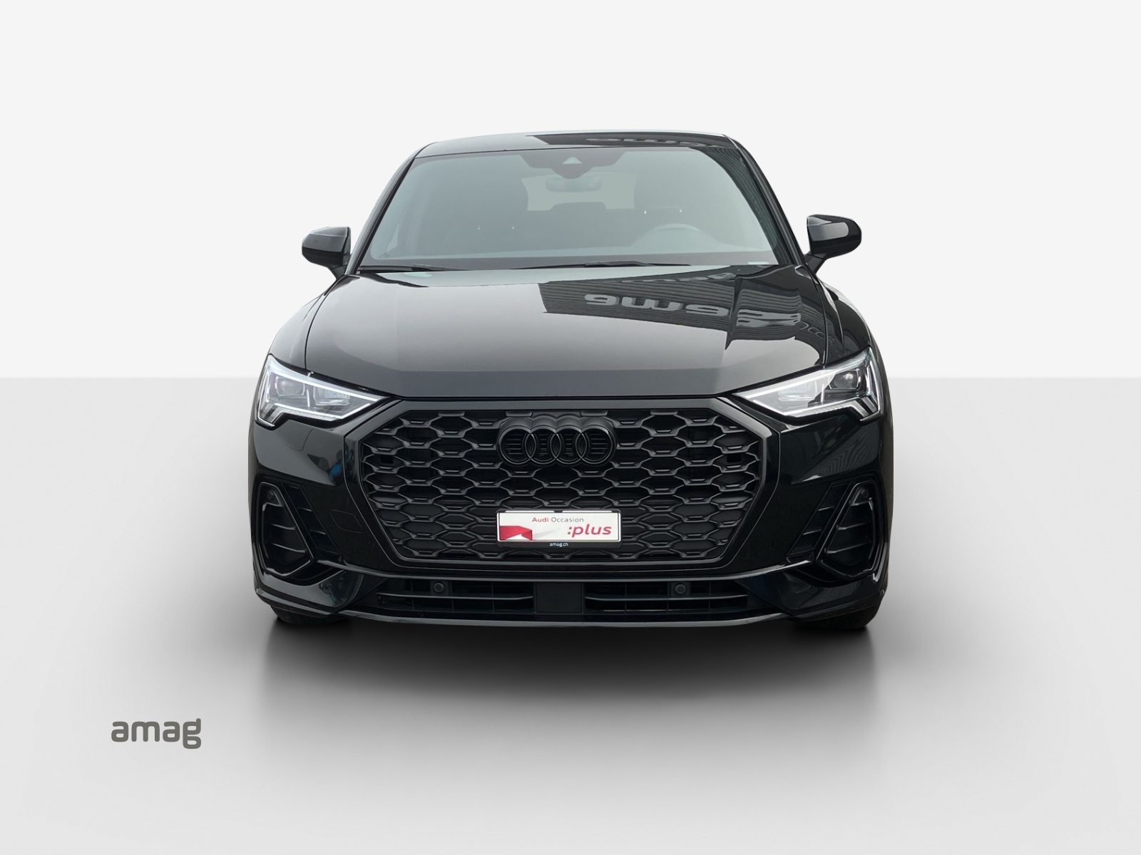 AUDI Q3 Sportback 35 TFSI S line Attraction, Benzin, Occasion / Gebraucht, Automatik - 7