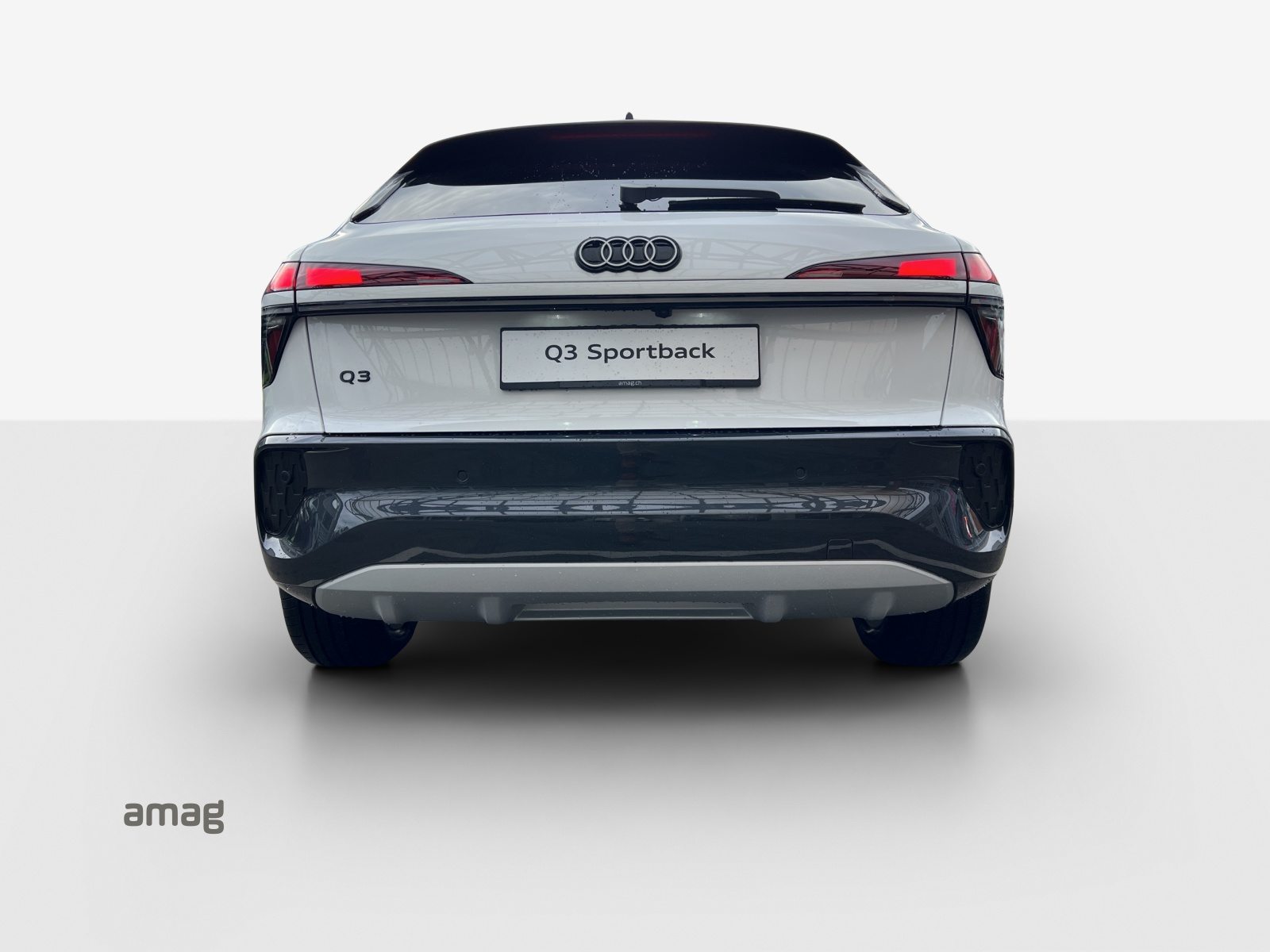 AUDI Q3 SB TFSI 110 kW, Benzin, Occasion / Gebraucht, Automatik - 4