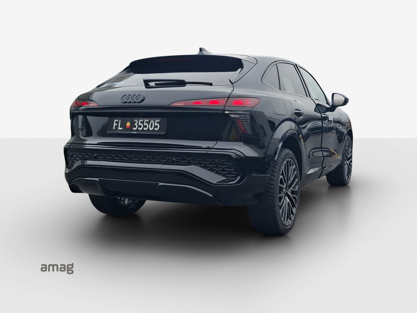 AUDI Q3 SB e-hybrid 200 kW, Voll-Hybrid Benzin/Elektro, Occasion / Gebraucht, Automatik - 5
