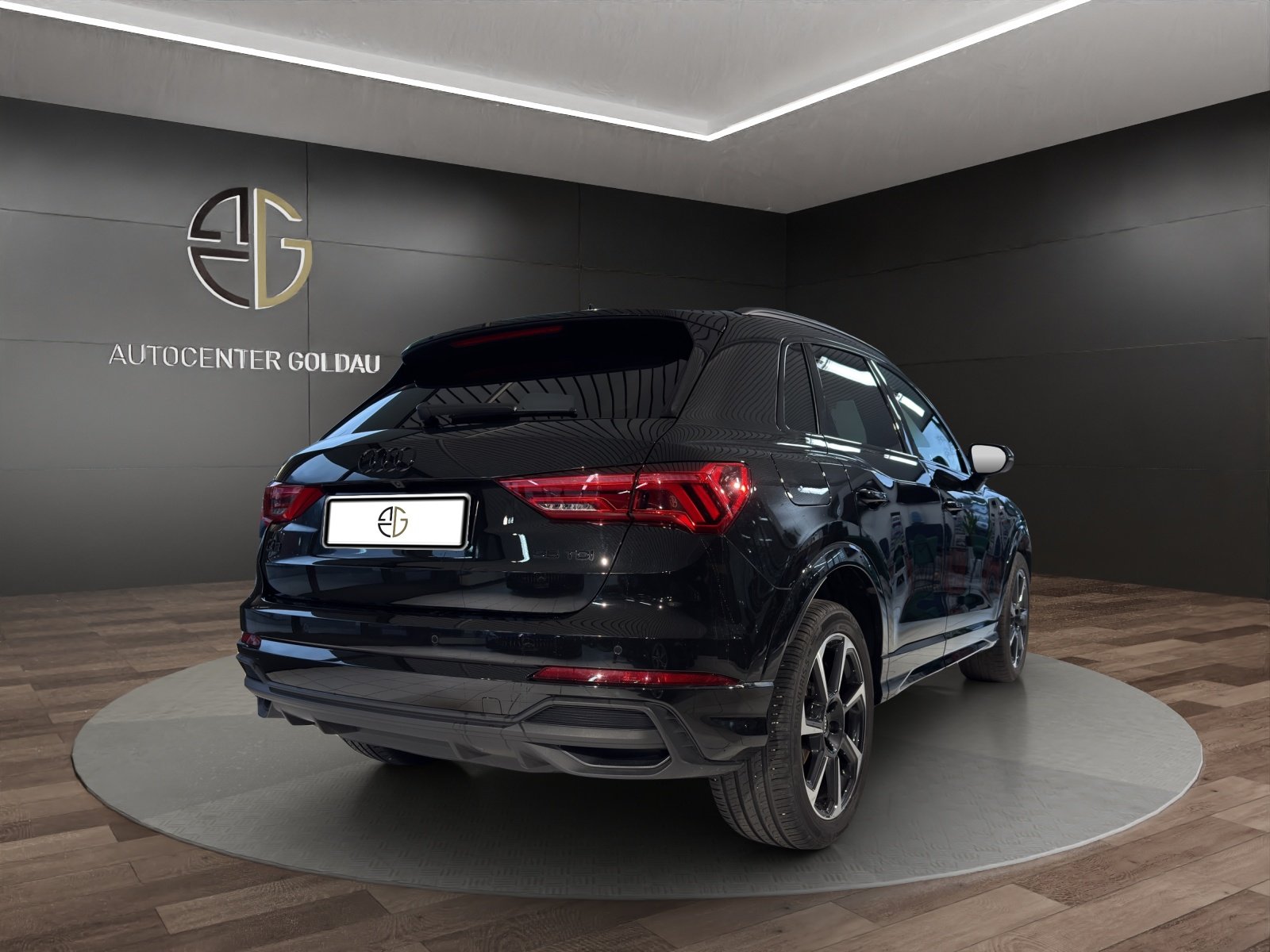 AUDI Q3 35 TDI S line S-tronic, Diesel, Occasion / Utilisé, Automatique - 4