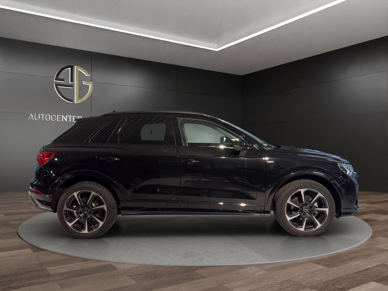 AUDI Q3 35 TDI S line S-tronic, Diesel, Occasion / Utilisé, Automatique - 5