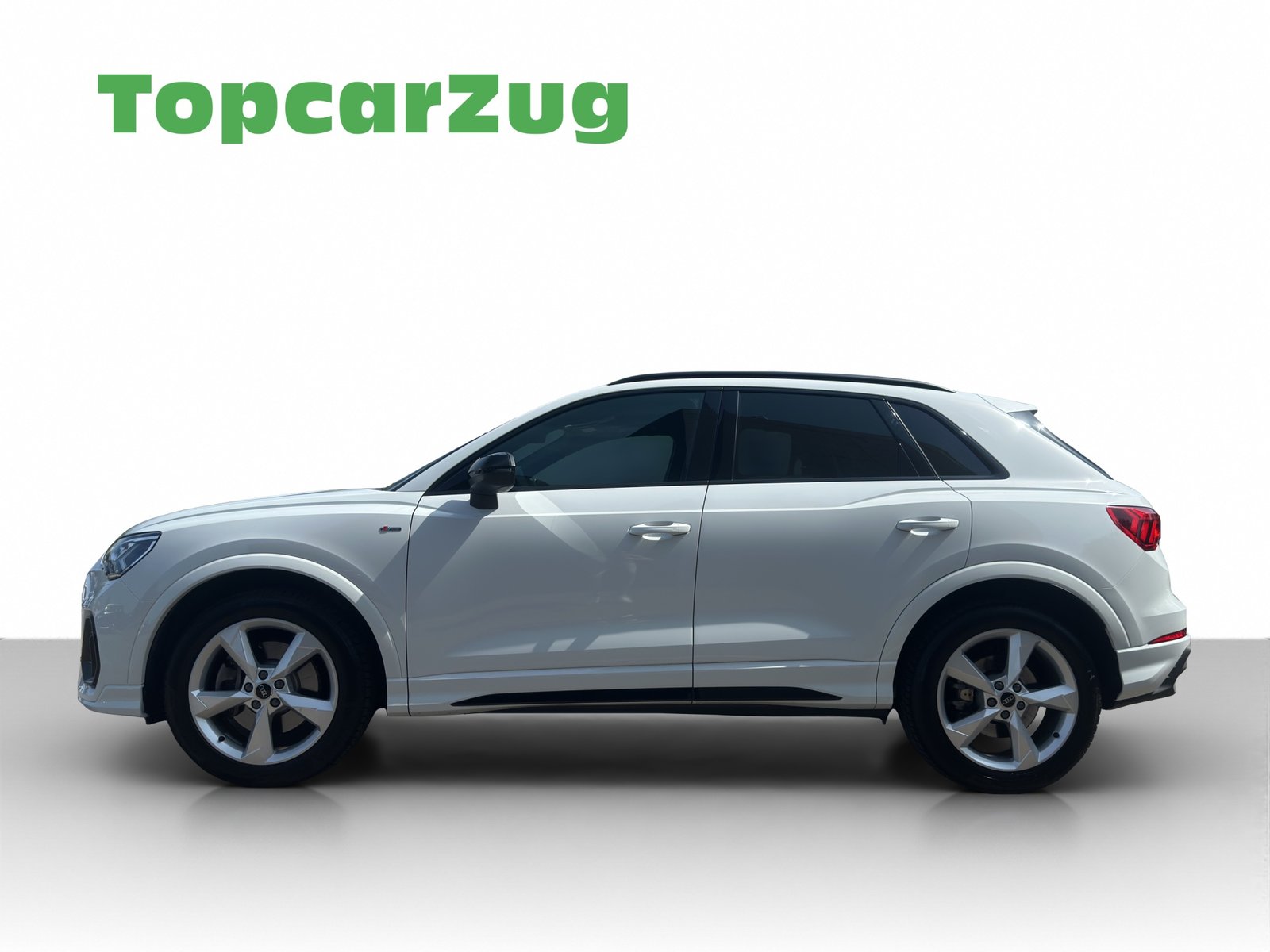 AUDI Q3 40 TFSI S line quattro S-tronic, Petrol, Second hand / Used, Automatic - 6