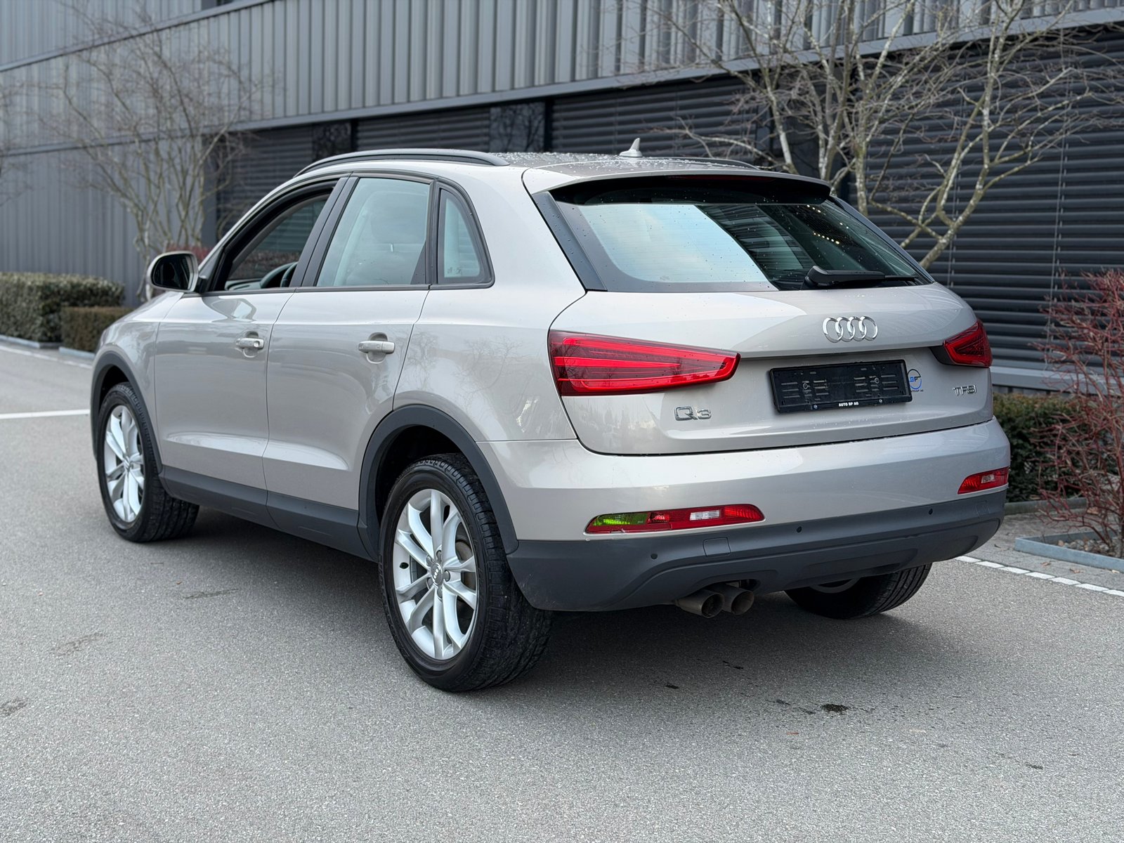 AUDI Q3 1.4 TFSI S-tronic, Benzin, Occasion / Gebraucht, Automatik - 5