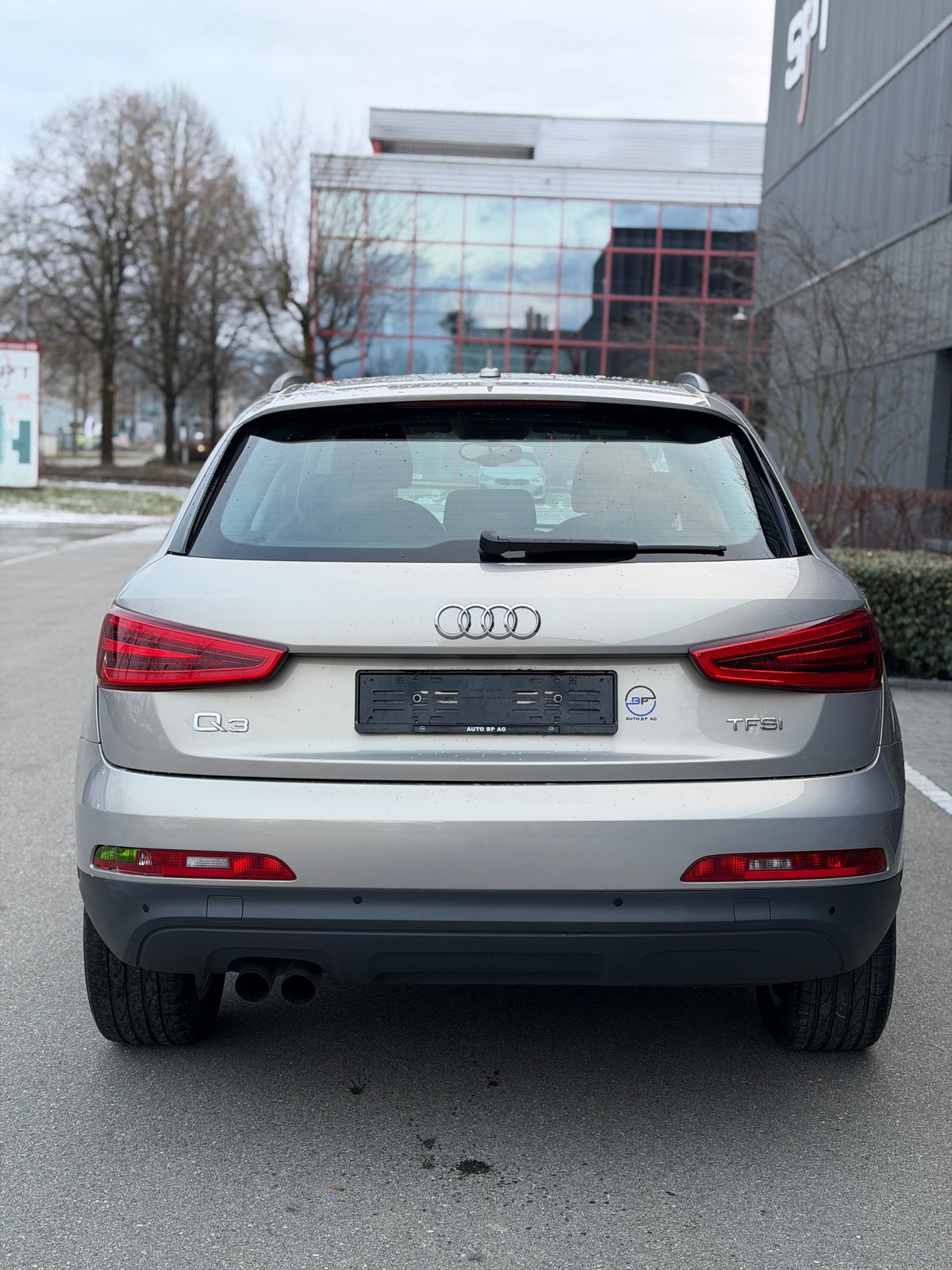 AUDI Q3 1.4 TFSI S-tronic, Benzin, Occasion / Gebraucht, Automatik - 6