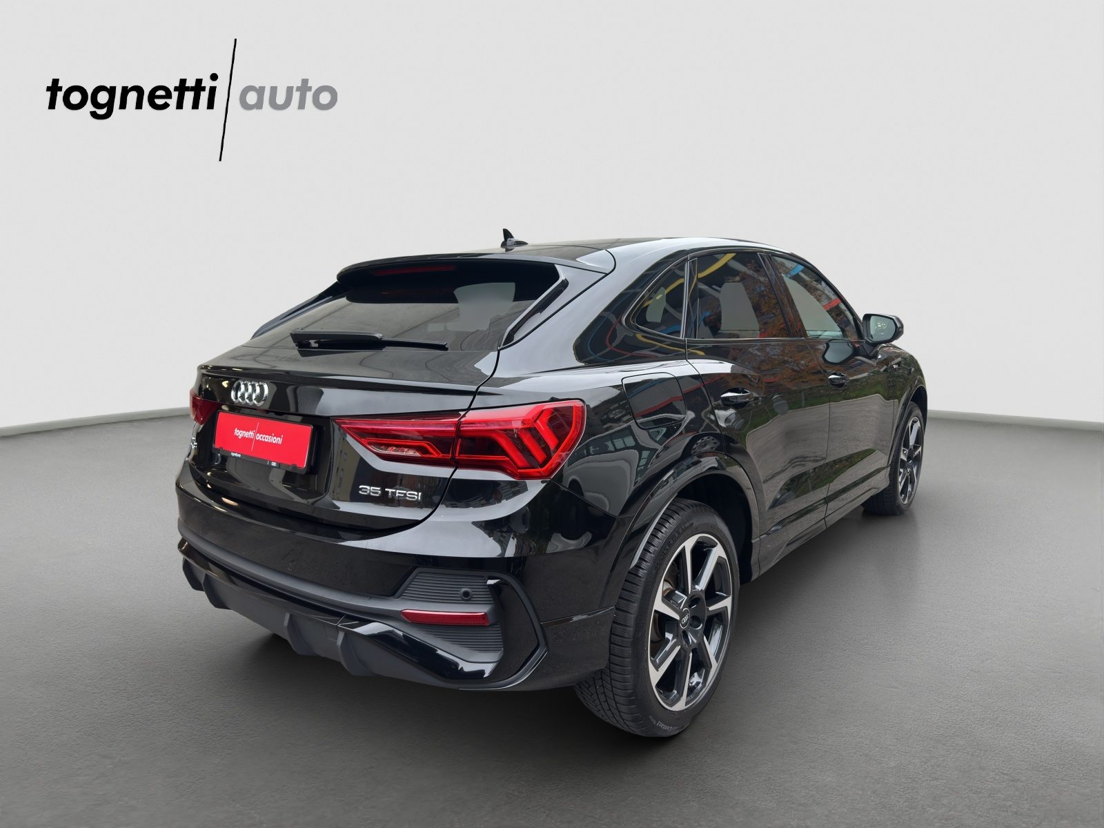 AUDI Q3 Sportback 35 TFSI S line Attraction, Essence, Occasion / Utilisé, Automatique - 4