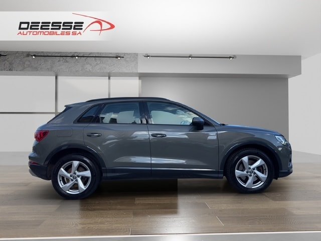AUDI Q3 40 TFSI advanced quattro S-tronic, Essence, Occasion / Utilisé, Automatique - 4