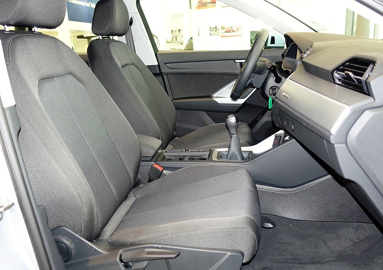 AUDI Q3 35 TFSI, Benzina, Occasioni / Usate, Manuale - 5