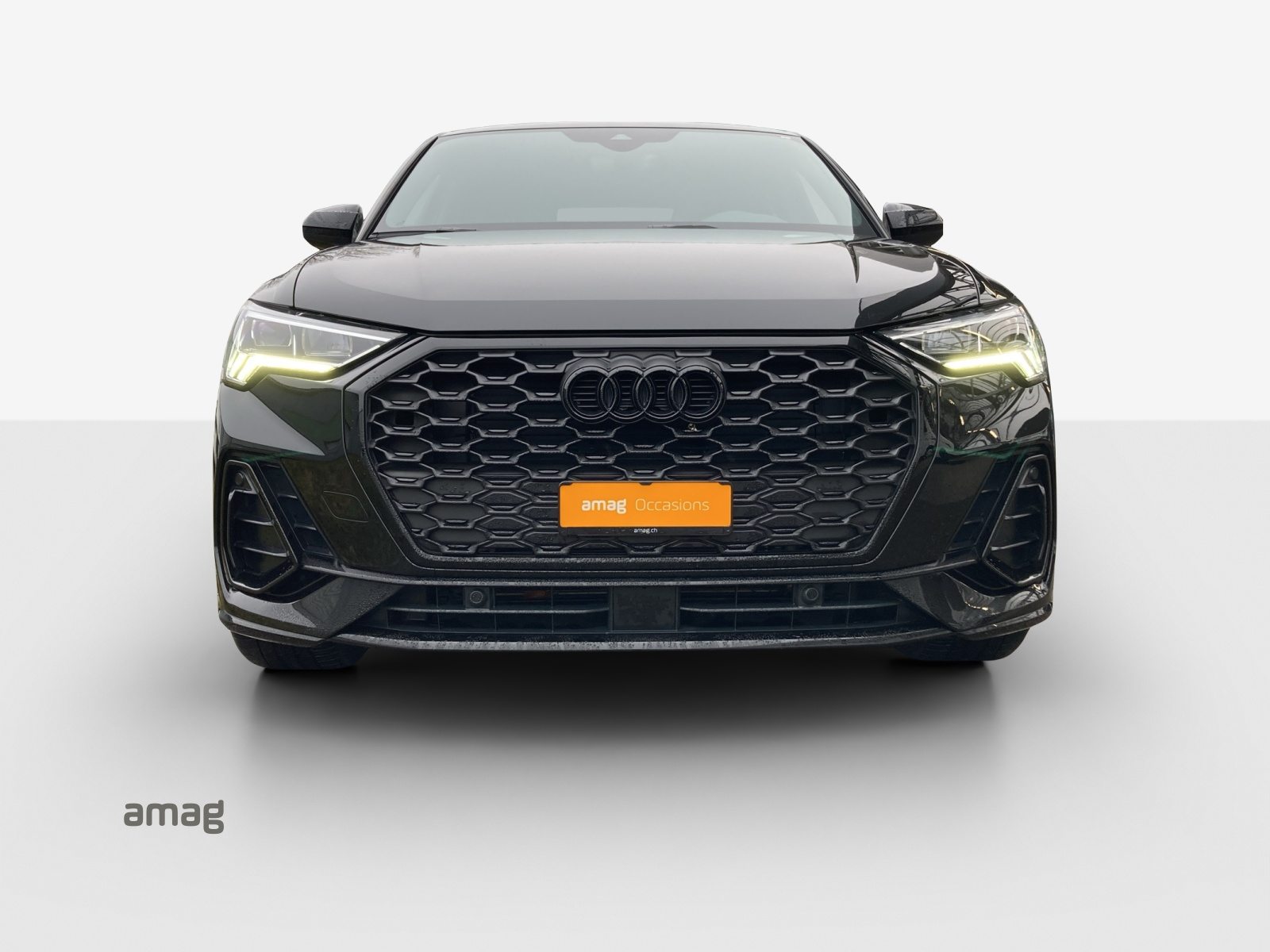 AUDI Q3 Sportback 35 TFSI S line Attraction, Benzin, Occasion / Gebraucht, Automatik - 7