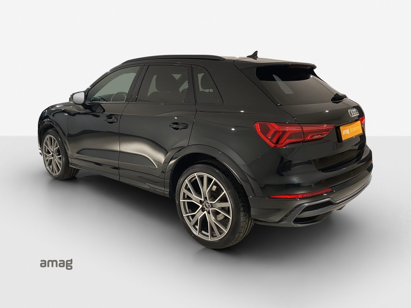 AUDI Q3 35 TFSI S line Attraction, Benzina, Occasioni / Usate, Automatico - 3