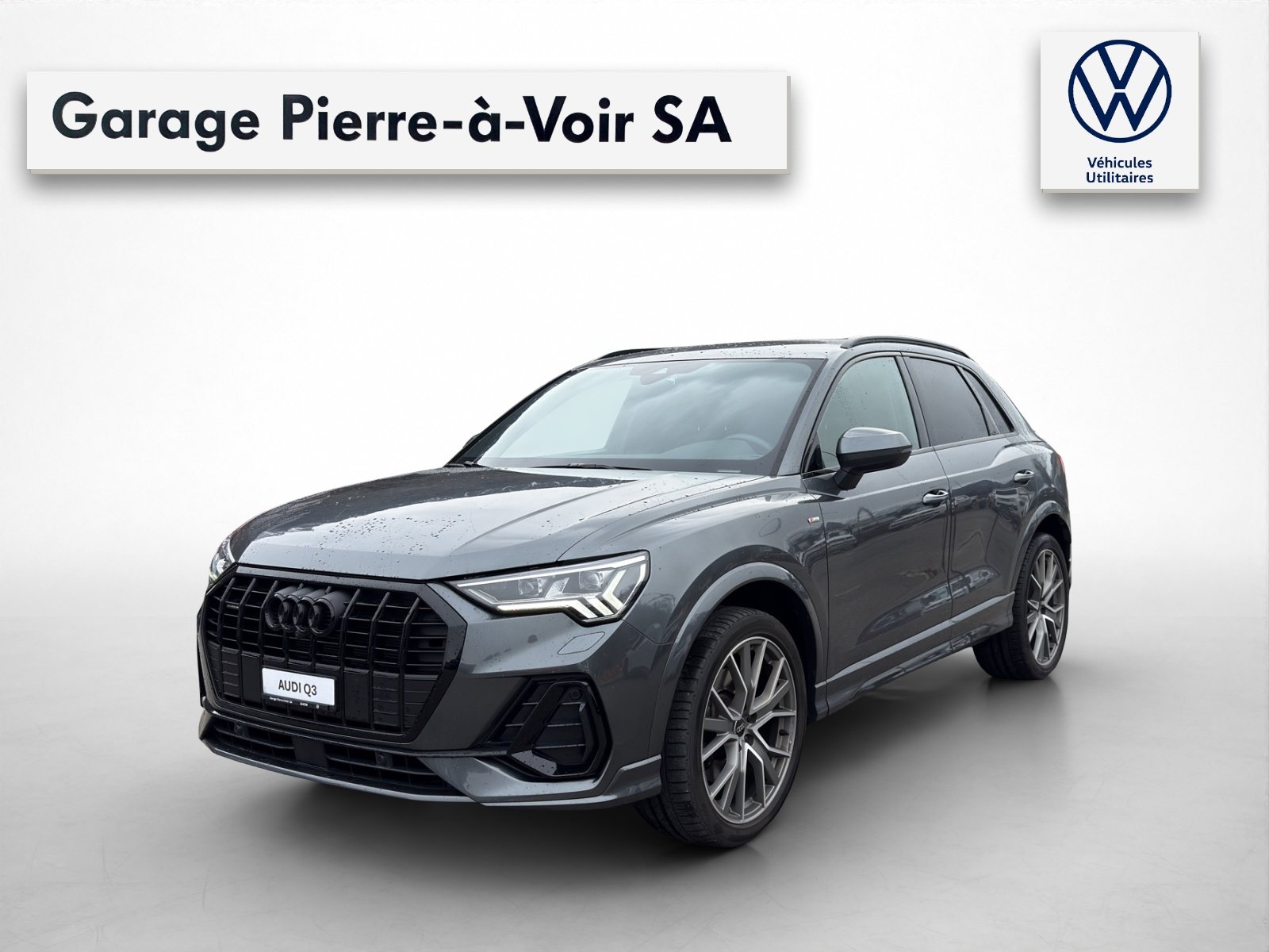AUDI Q3 40 TFSI S line quattro S-tronic