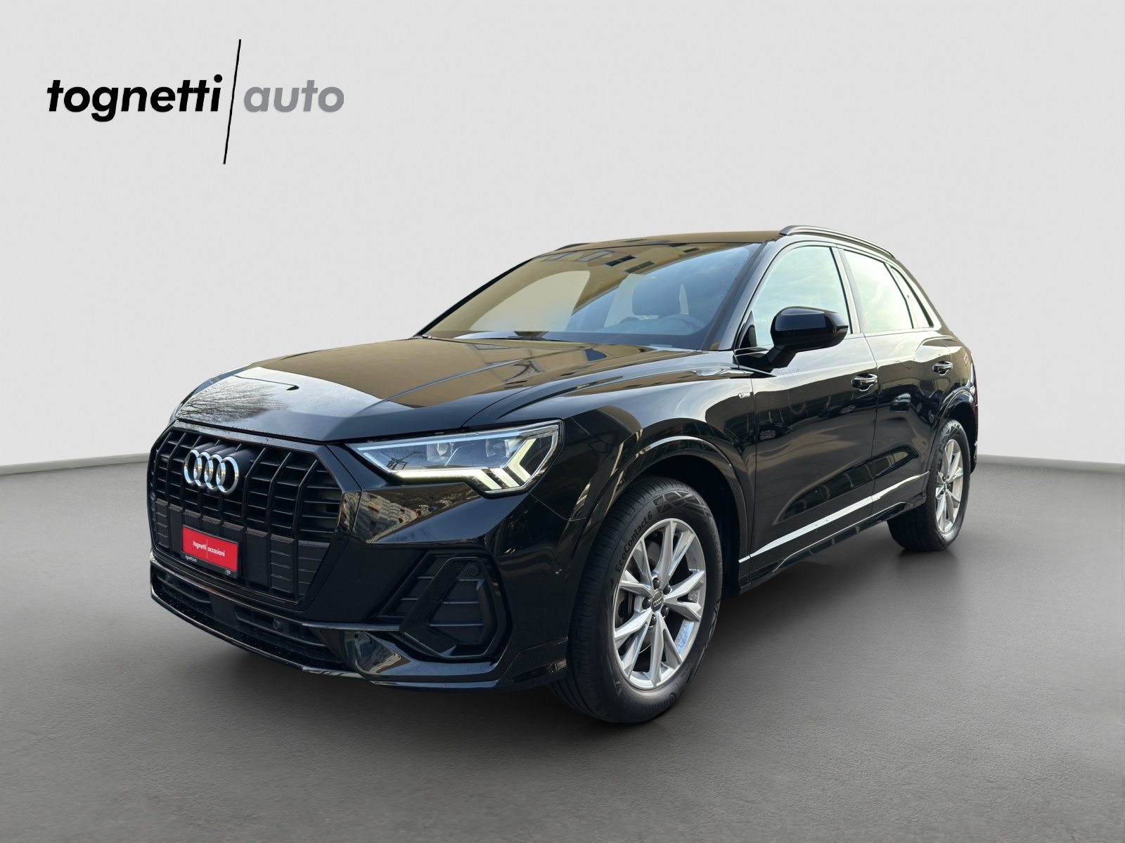 AUDI Q3 45 TFSI S line