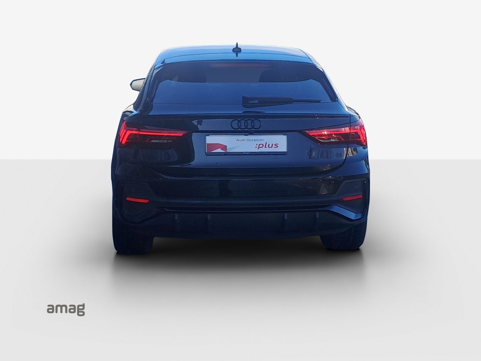 AUDI Q3 Sportback 35 TFSI S line Attraction, Benzina, Occasioni / Usate, Automatico - 4