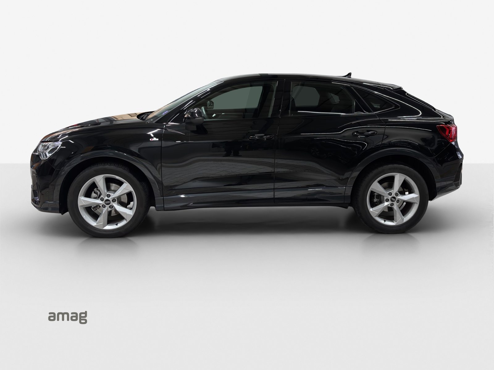 AUDI Q3 Sportback 35 TFSI S line Attraction, Benzina, Occasioni / Usate, Automatico - 2