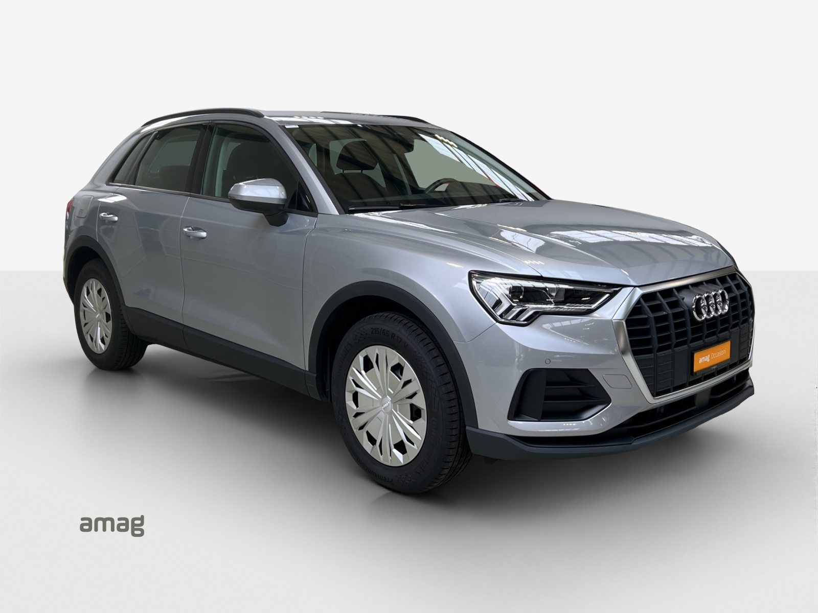 AUDI Q3 35 TFSI Attraction, Benzin, Occasion / Gebraucht, Automatik - 6