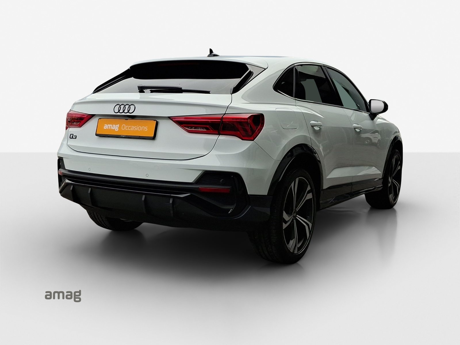 AUDI Q3 Sportback 35 TFSI S line Attraction, Benzin, Occasion / Gebraucht, Automatik - 5