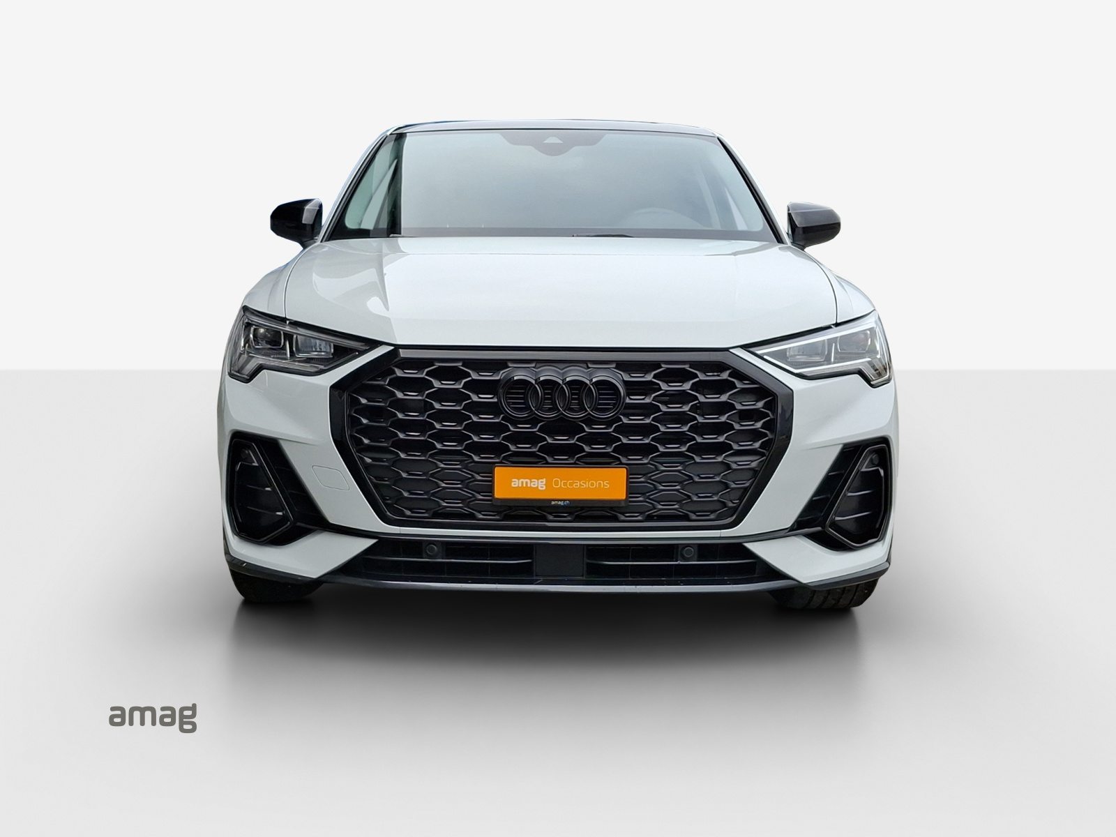 AUDI Q3 Sportback 35 TFSI S line Attraction, Benzin, Occasion / Gebraucht, Automatik - 7