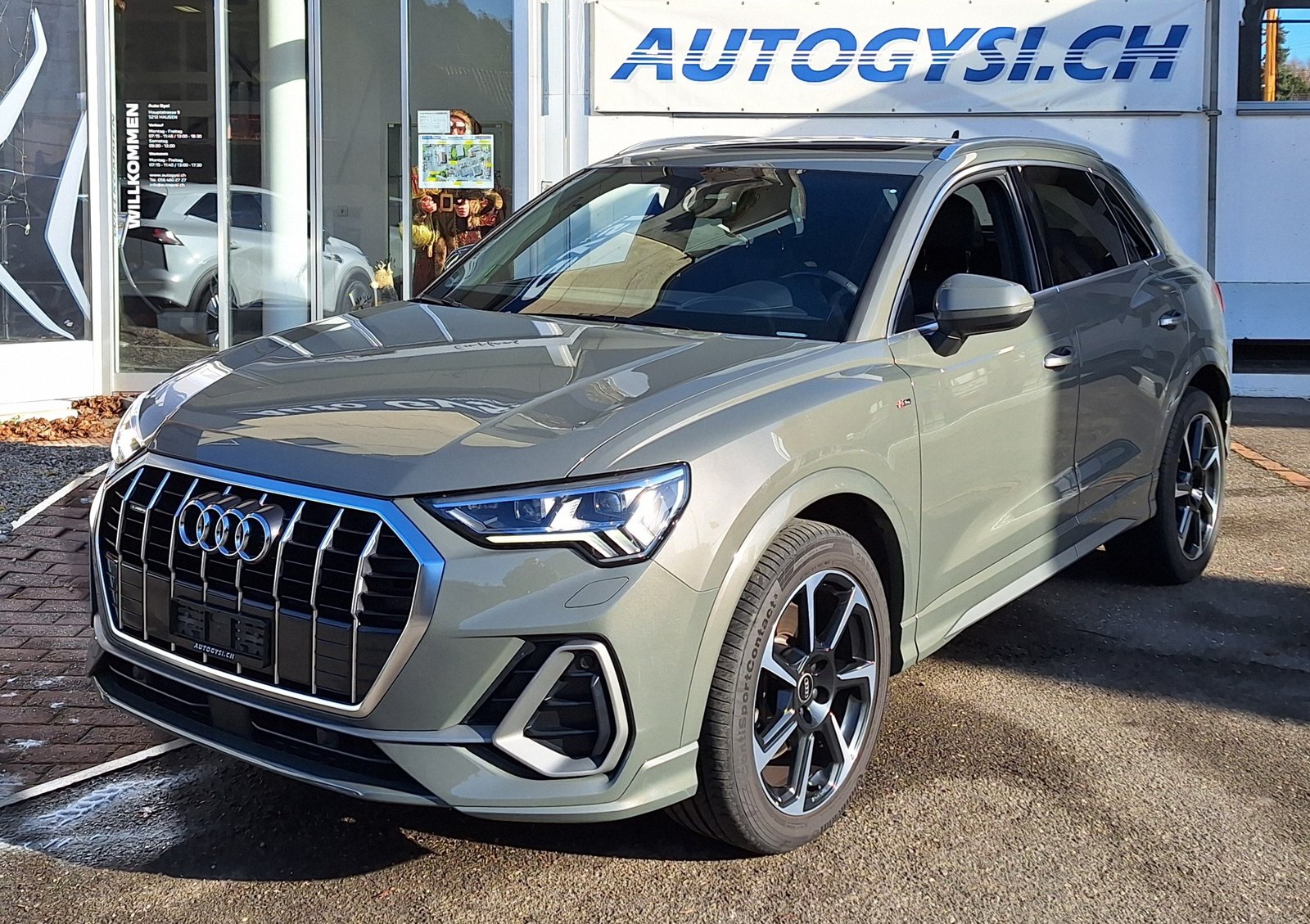 AUDI Q3 40 TDI S line Quattro