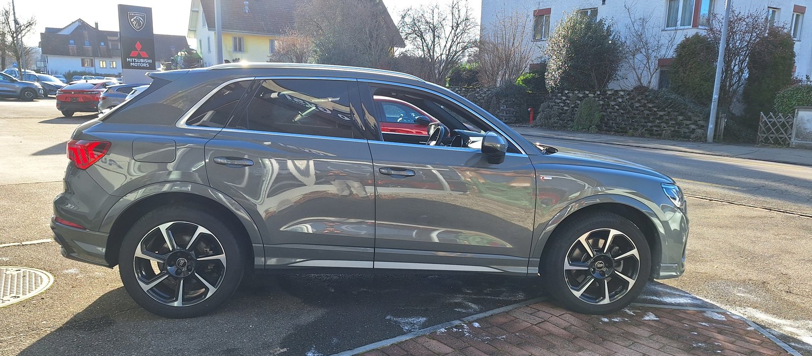 AUDI Q3 40 TDI S line Quattro, Diesel, Occasion / Gebraucht, Automatik - 4