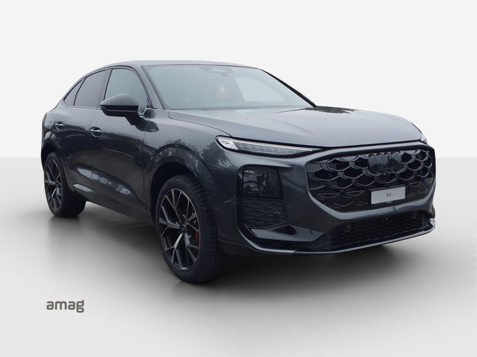 AUDI Q3 SB e-hybrid 200 kW, Full-Hybrid Petrol/Electric, Second hand / Used, Automatic - 6