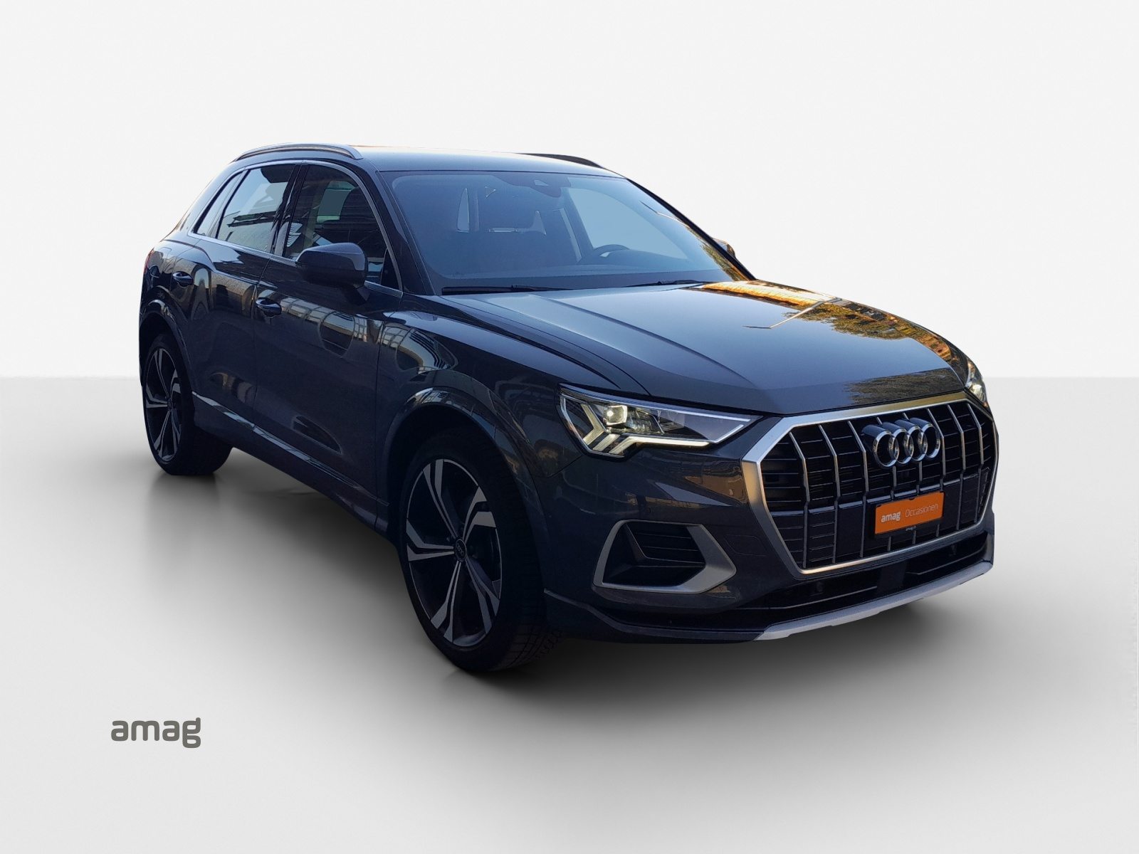 AUDI Q3 35 TFSI advanced Attraction, Petrol, Second hand / Used, Automatic - 6