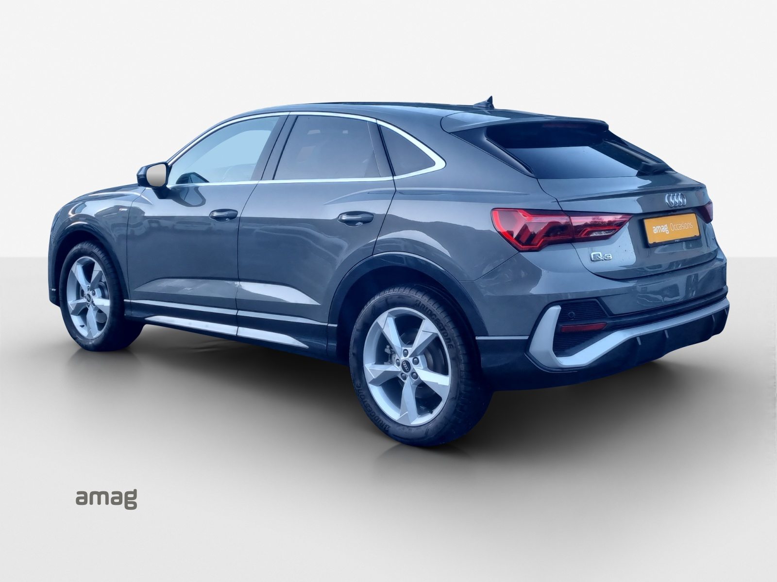 AUDI Q3 Sportback 40 TDI S line Attraction, Diesel, Occasion / Utilisé, Automatique - 3