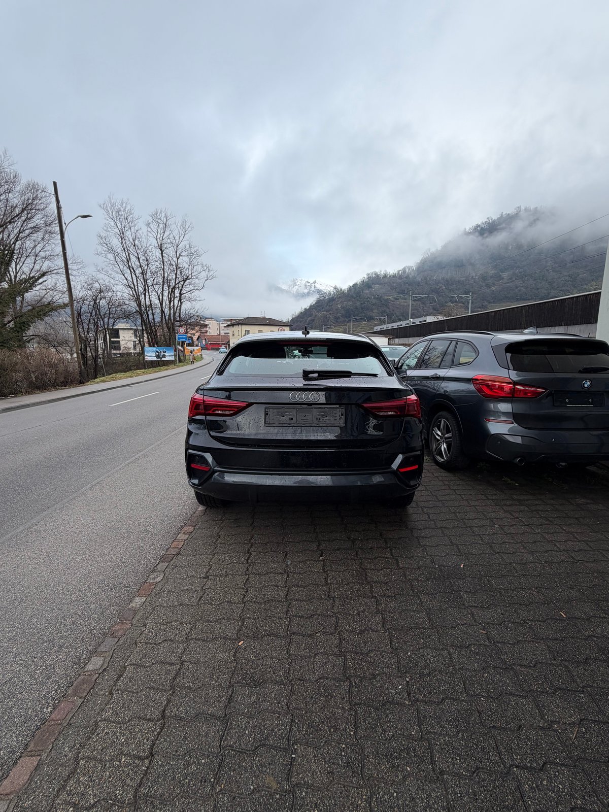 AUDI Q3 Sportback 35 TFSI Attraction S-tronic, Mild-Hybrid Petrol/Electric, Second hand / Used, Automatic - 6