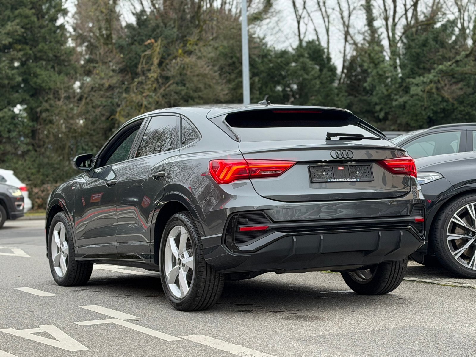 AUDI Q3 Sportback 35 TFSI S line S-tronic, Mild-Hybrid Petrol/Electric, Second hand / Used, Automatic - 5