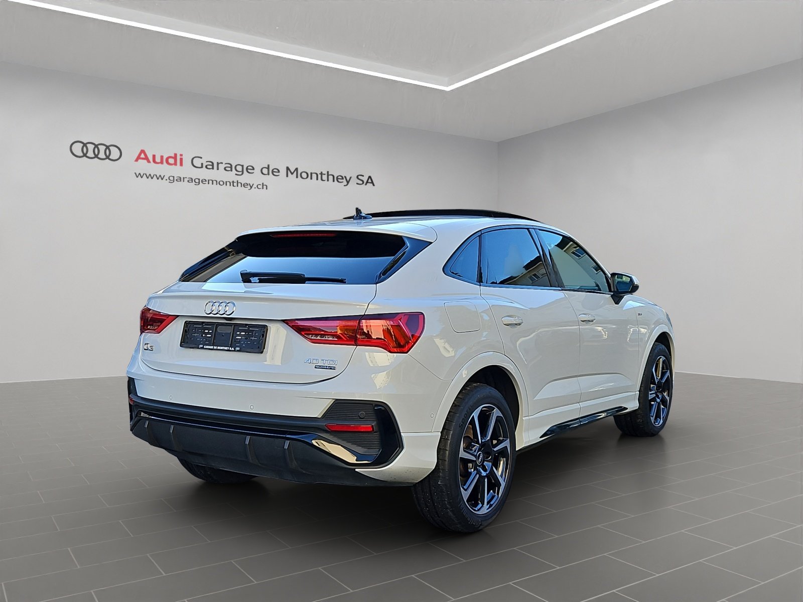 AUDI Q3 Sportback 40 TDI S line Attraction quattro S-tronic, Diesel, Occasioni / Usate, Automatico - 4