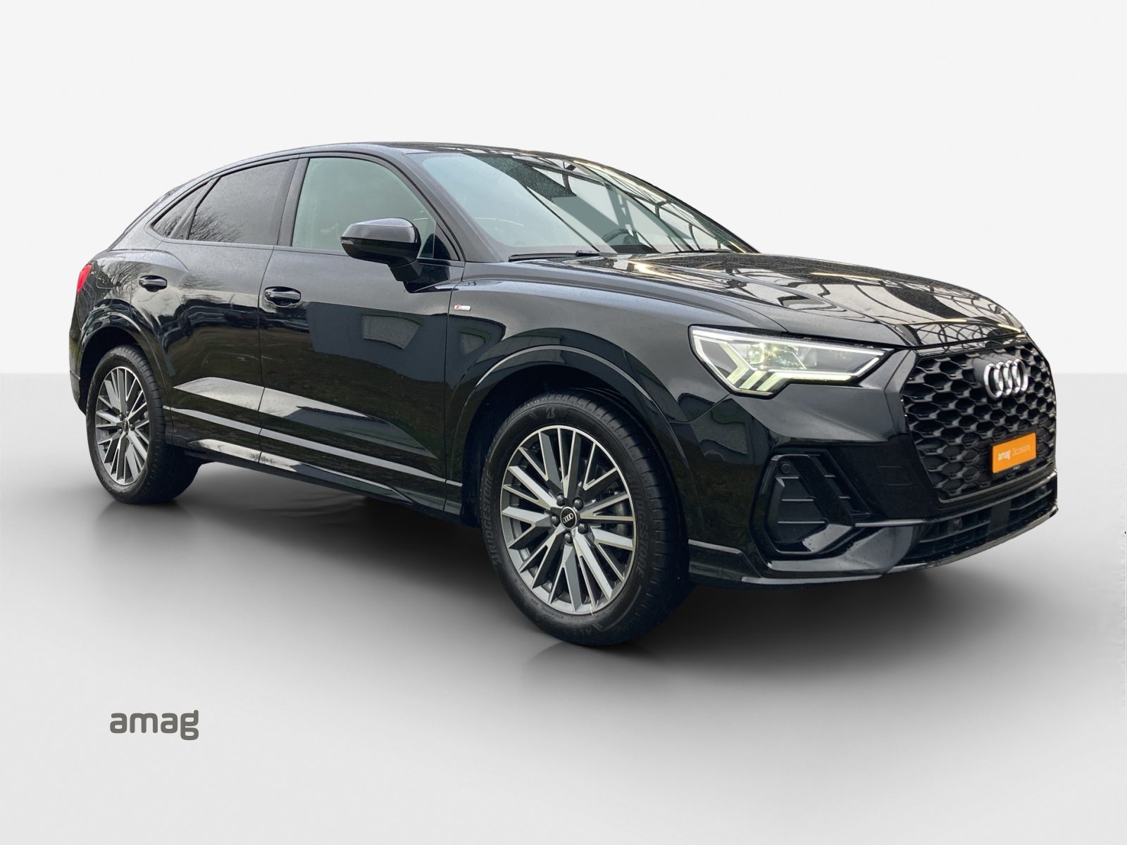 AUDI Q3 Sportback 35 TFSI S line Attraction, Benzin, Occasion / Gebraucht, Automatik - 6