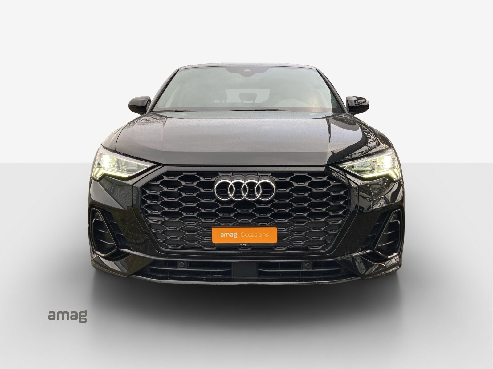 AUDI Q3 Sportback 35 TFSI S line Attraction, Benzin, Occasion / Gebraucht, Automatik - 7