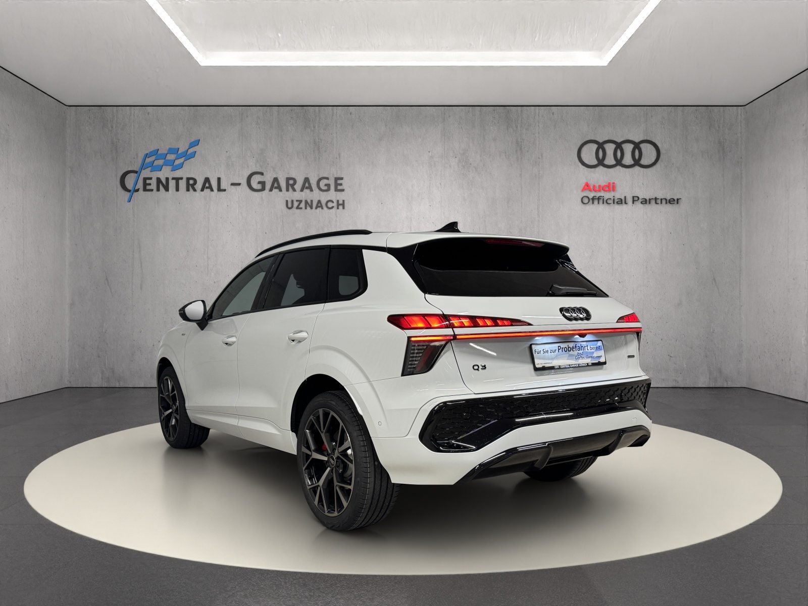AUDI Q3 SUV TFSI 195 kW, Benzin, Occasion / Gebraucht, Automatik - 3