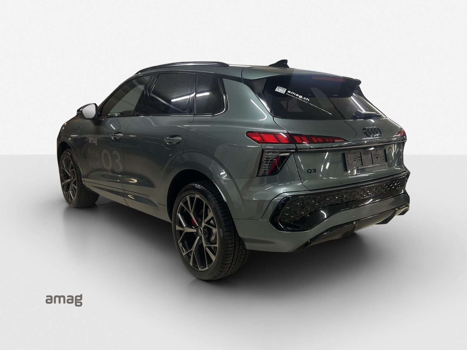 AUDI Q3 SUV e-hybrid 200 kW, Hybride Intégral Essence/Électricité, Occasion / Utilisé, Automatique - 3