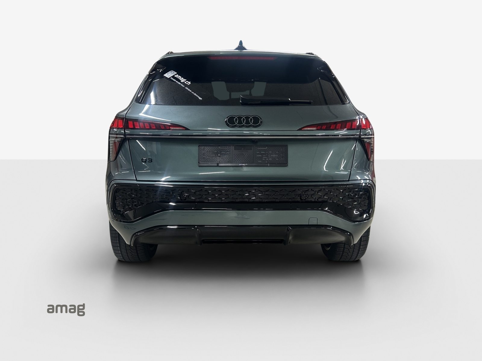 AUDI Q3 SUV e-hybrid 200 kW, Hybride Intégral Essence/Électricité, Occasion / Utilisé, Automatique - 4