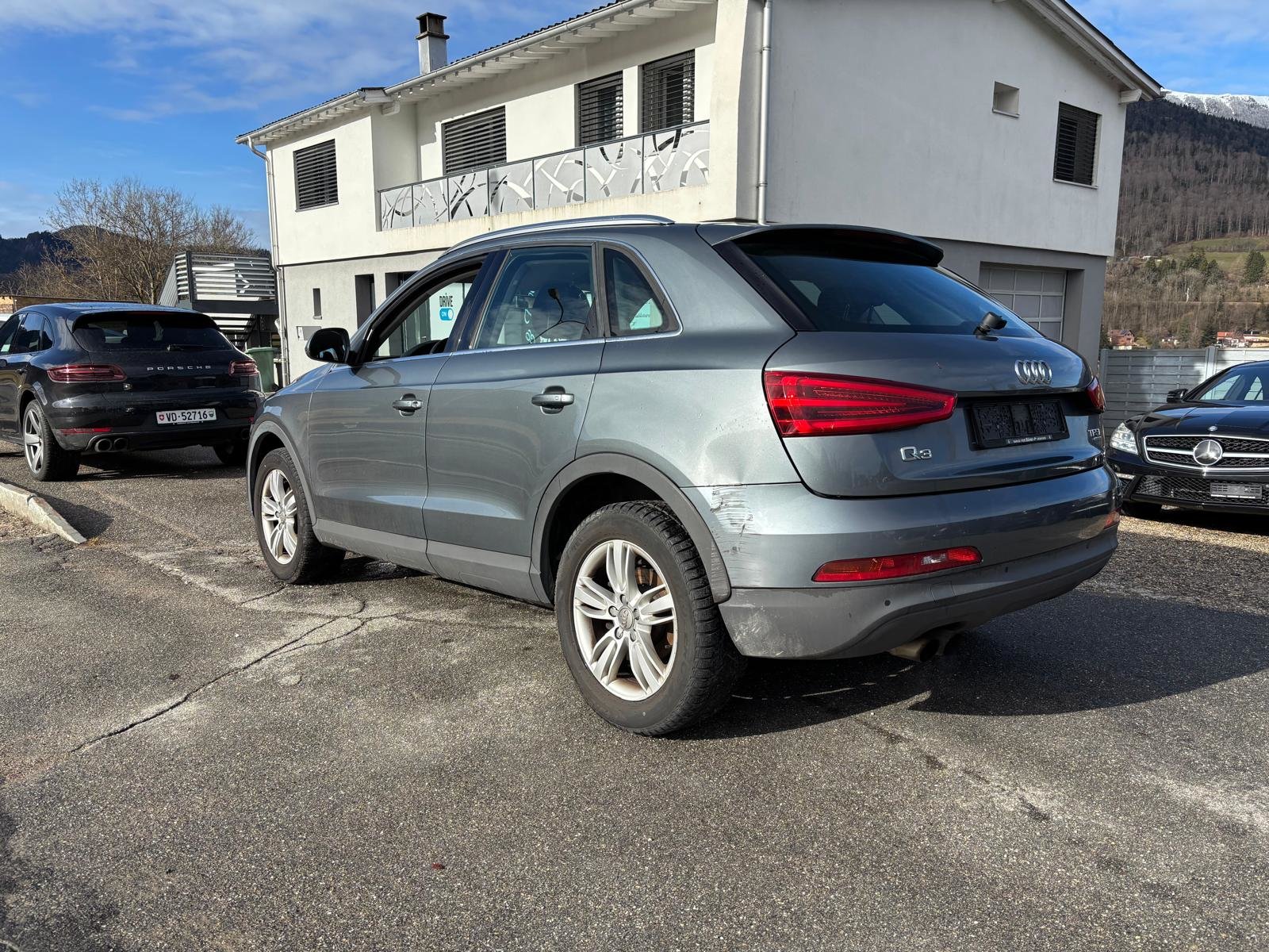AUDI Q3 2.0 TFSI quattro, Essence, Occasion / Utilisé, Manuelle - 6