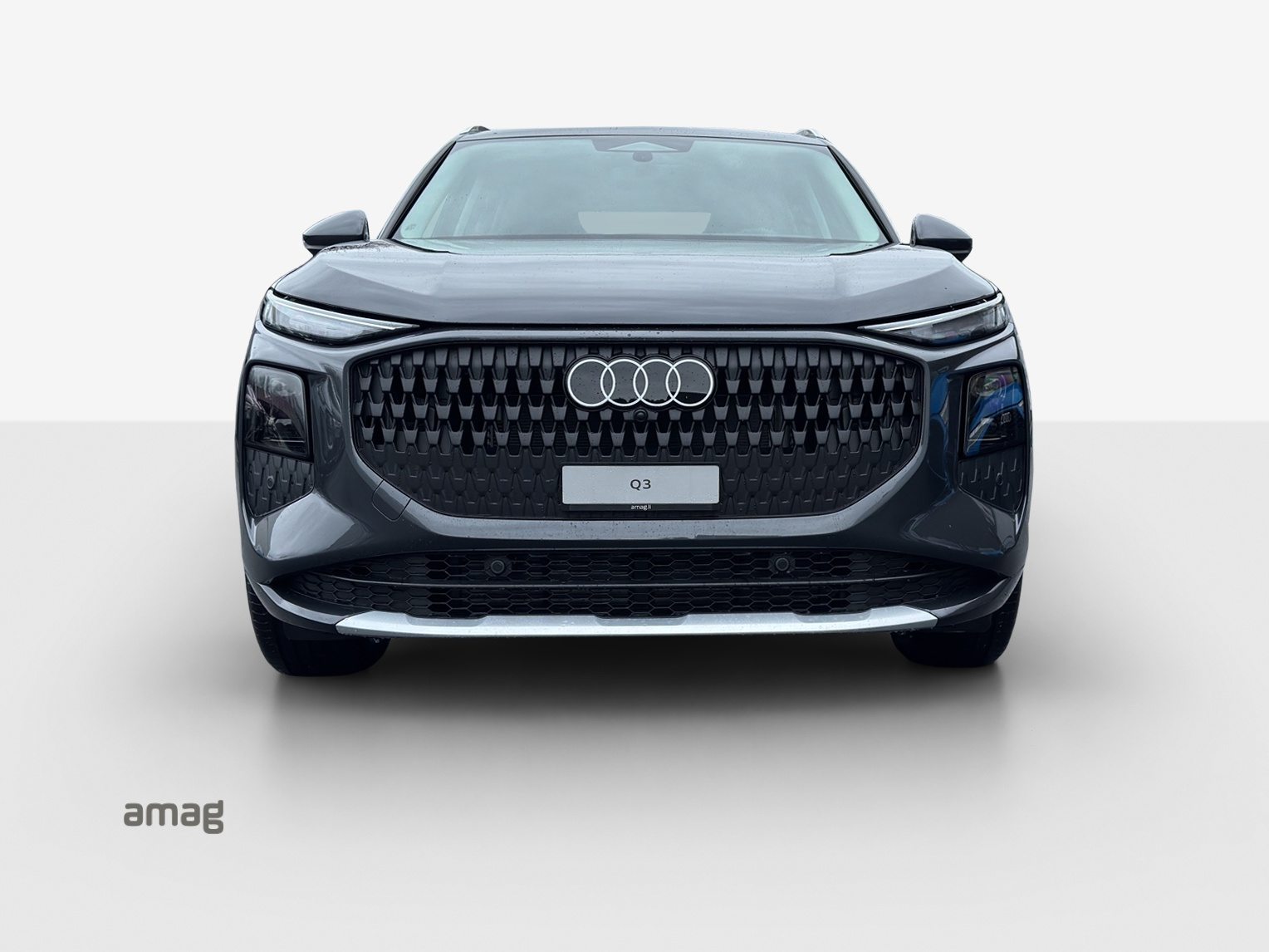 AUDI Q3 SUV TFSI 110 kW, Benzin, Occasion / Gebraucht, Automatik - 7