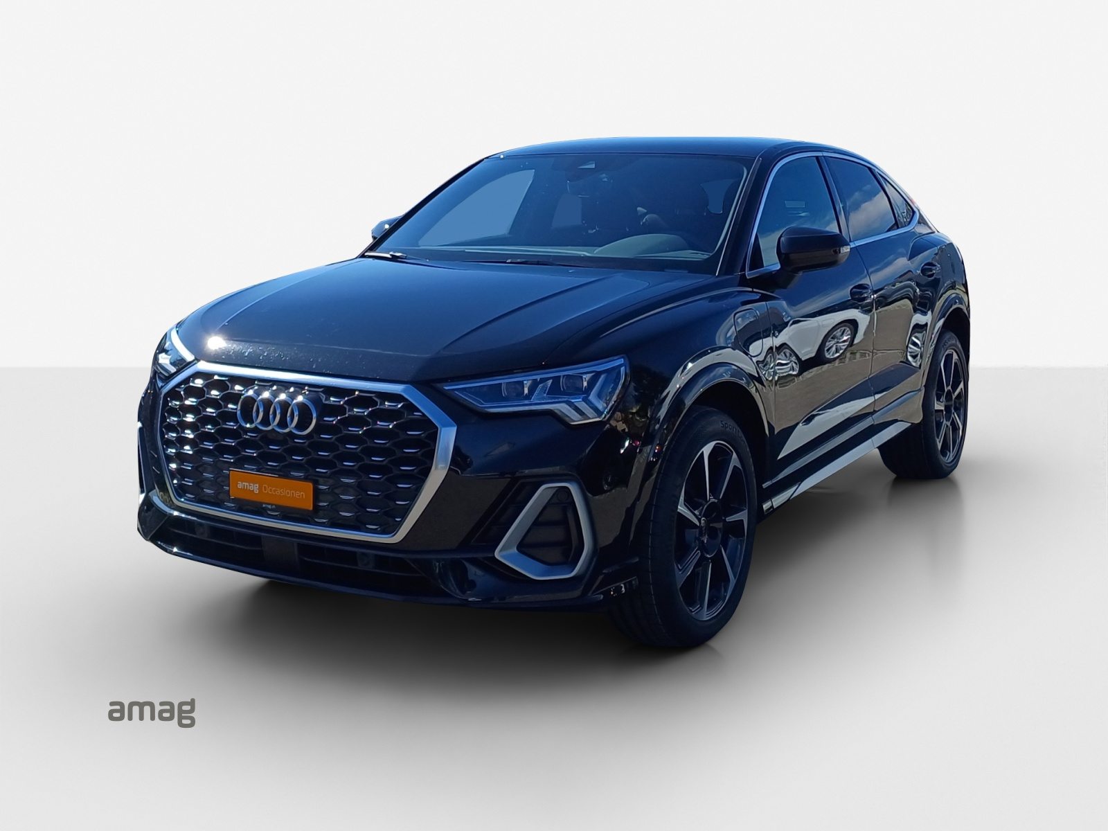 AUDI Q3 Sportback 45 TFSI e S line Attraction