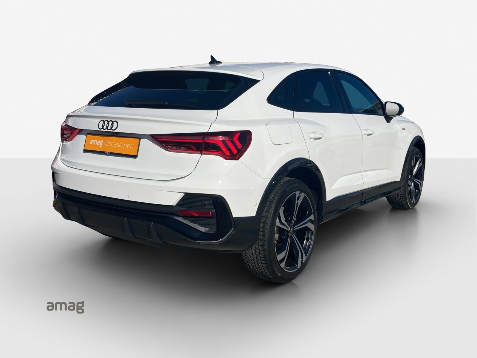AUDI Q3 Sportback 35 TFSI S line Attraction, Benzin, Occasion / Gebraucht, Automatik - 5