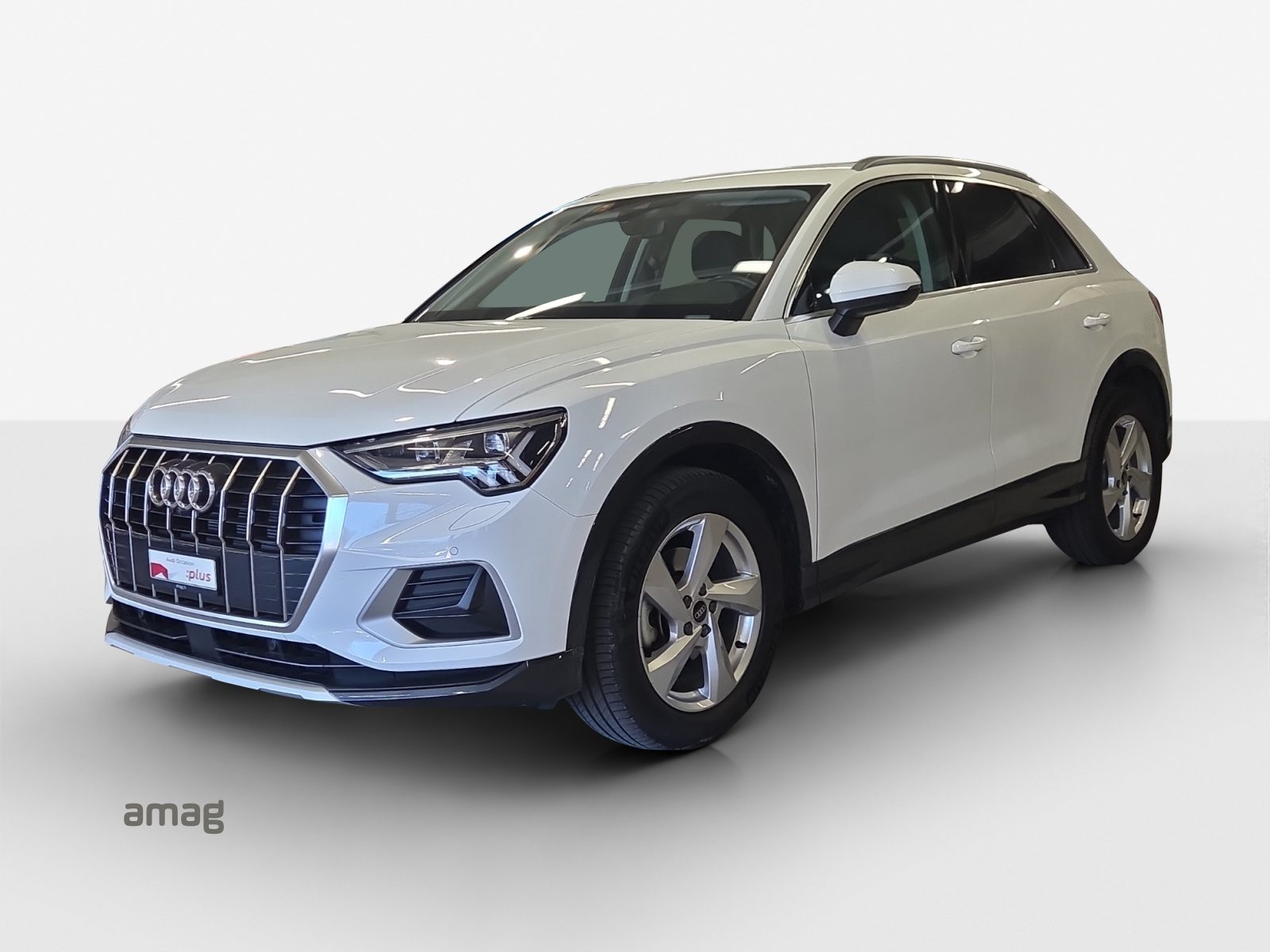 AUDI Q3 35 TFSI advanced Attraction