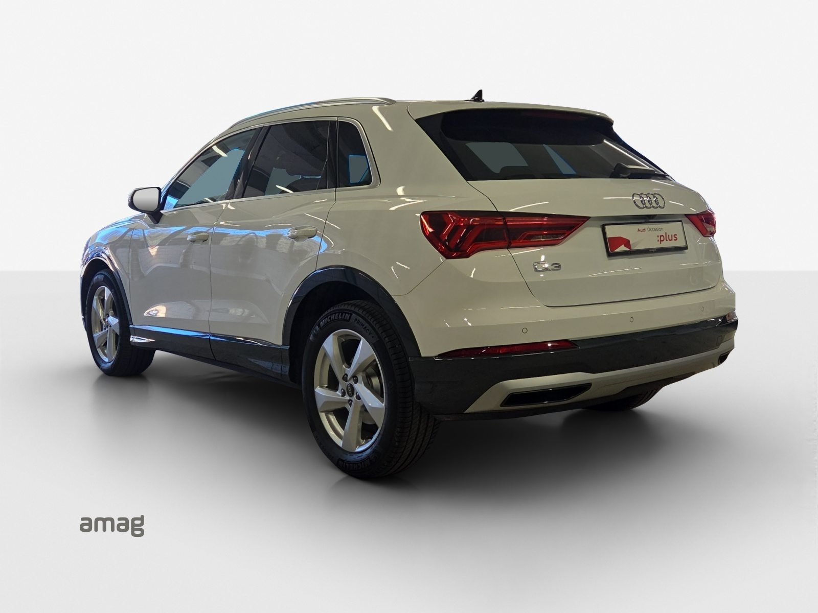 AUDI Q3 35 TFSI advanced Attraction, Essence, Occasion / Utilisé, Automatique - 3