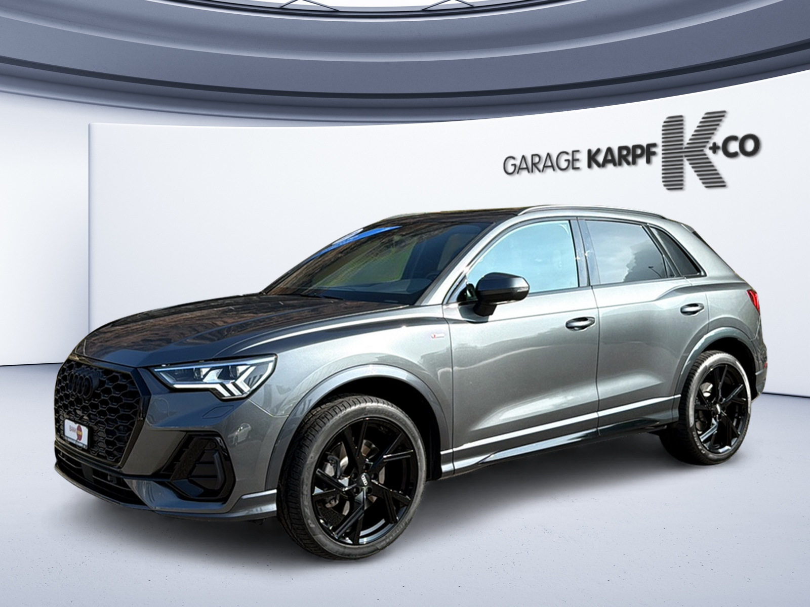 AUDI Q3 45 TFSI S line