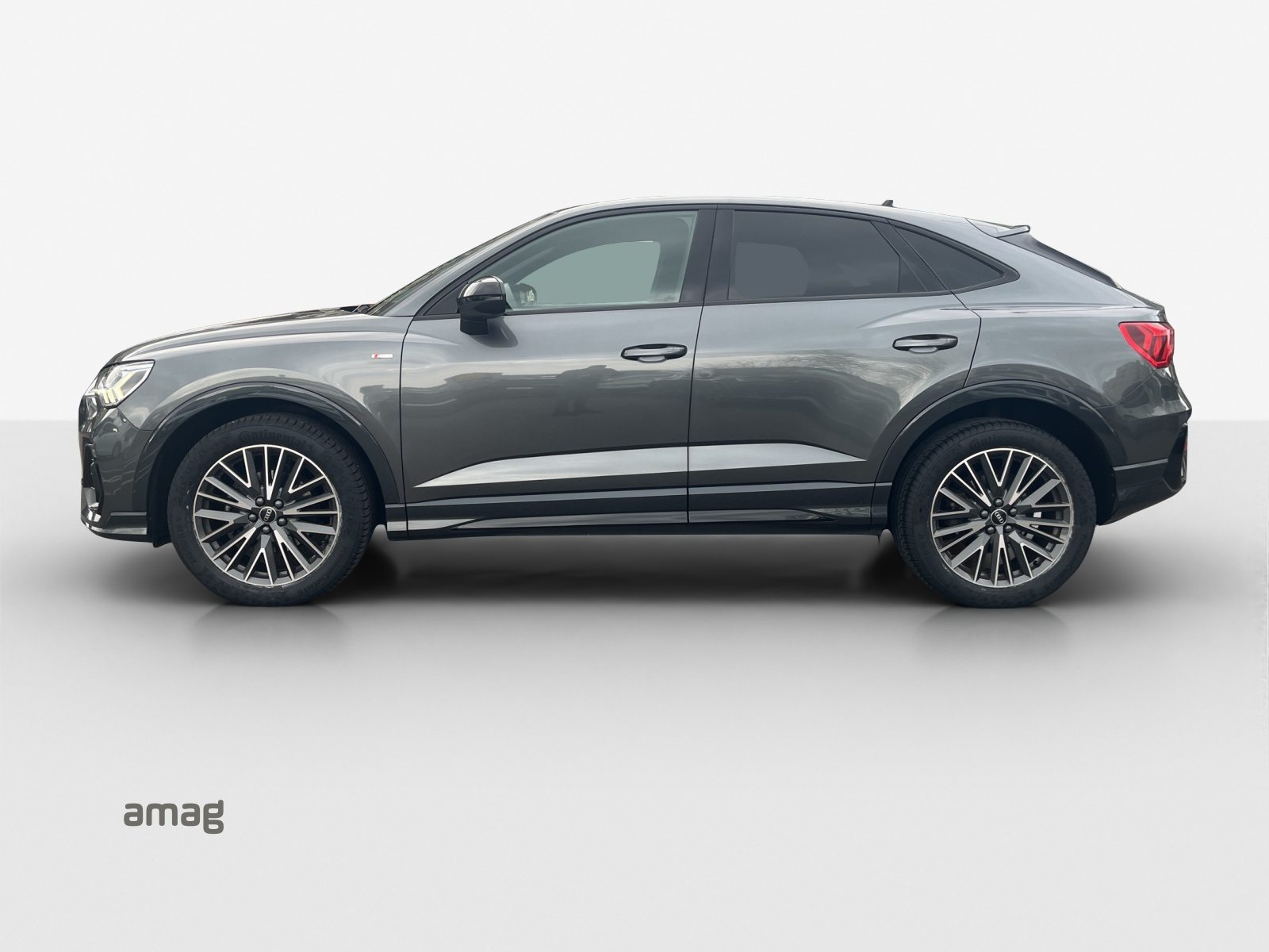 AUDI Q3 Sportback 35 TFSI S line Attraction, Essence, Occasion / Utilisé, Automatique - 2
