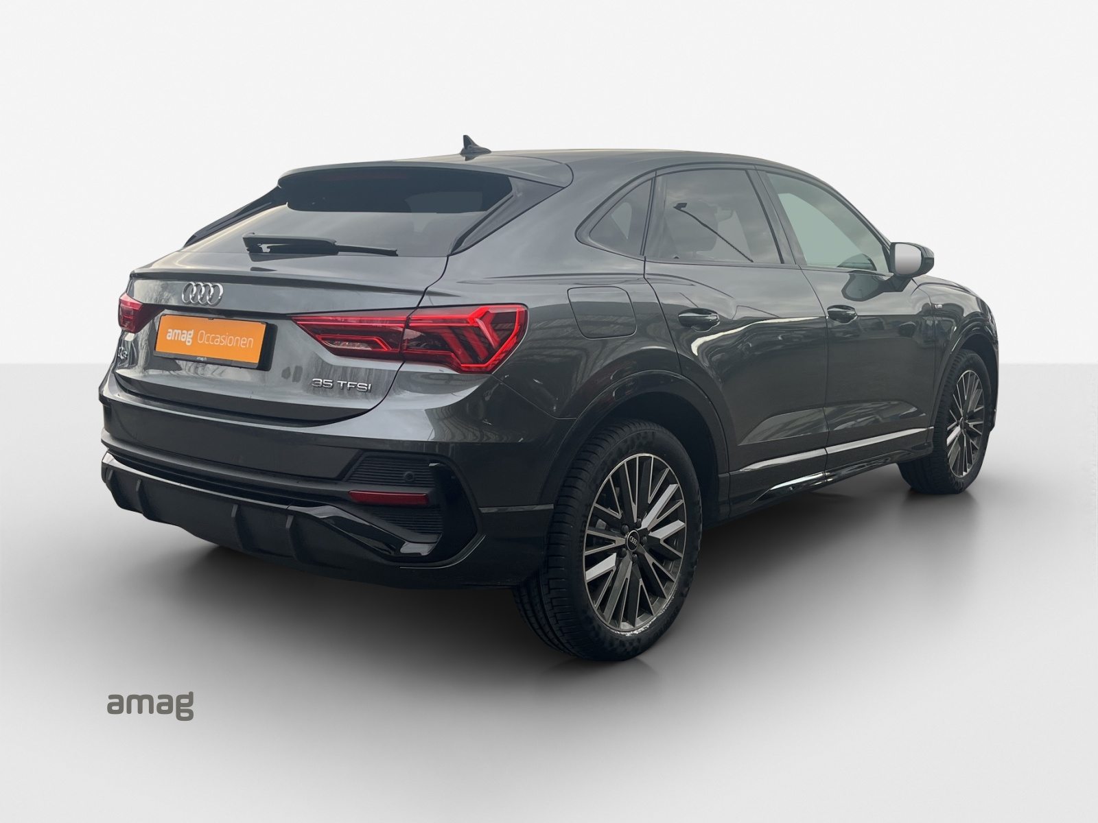 AUDI Q3 Sportback 35 TFSI S line Attraction, Essence, Occasion / Utilisé, Automatique - 5