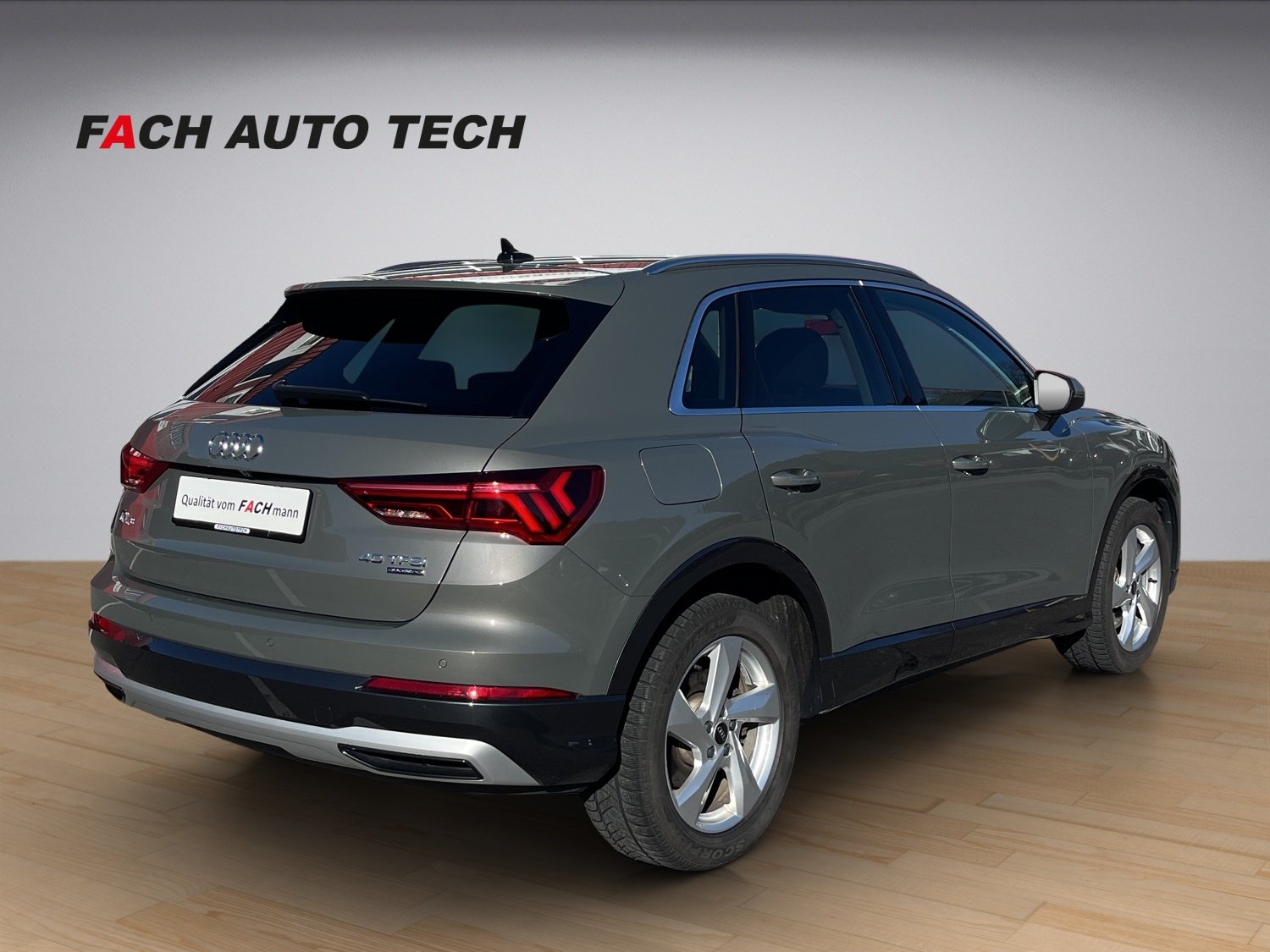 AUDI Q3 2.0 40 TFSI Advanced quattro S-Tronic, Petrol, Second hand / Used, Automatic - 6