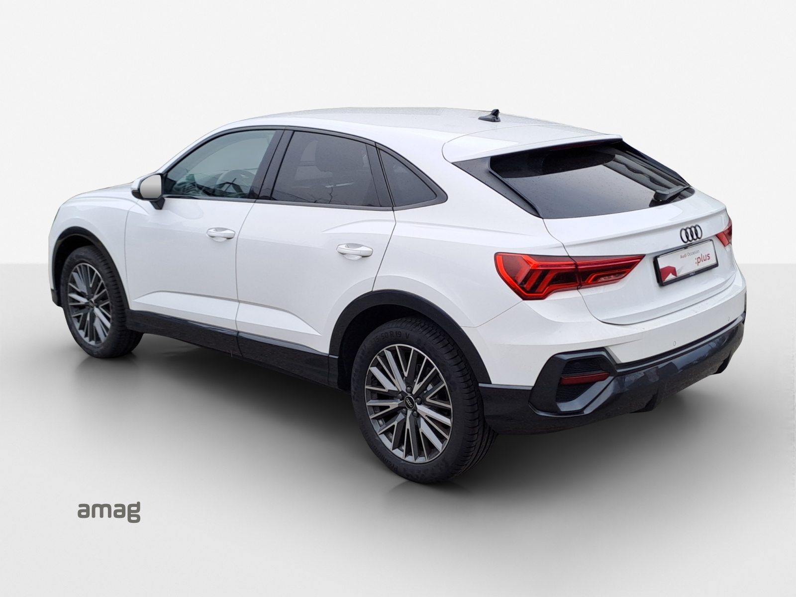 AUDI Q3 Sportback 35 TFSI Attraction, Essence, Occasion / Utilisé, Automatique - 3
